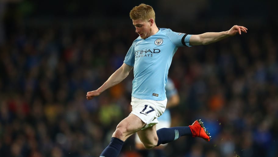 曼联本赛季在劫富济贫中表现突出，对阵强队全胜，但中下游球队难求一胜，有望争夺欧冠资格。（曼联本季上演“劫富济贫”：强敌面前全胜，中下游难取三分，仍有望冲击欧冠名额）