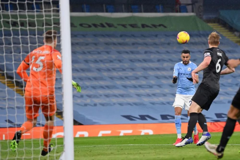 利物浦晒与毕包两场季前赛海报：维尔茨、范戴克、萨拉赫出镜（利物浦发布与毕尔巴鄂两场季前热身赛海报：维尔茨、范戴克、萨拉赫亮相）