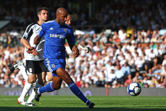 记者：多纳鲁马经纪人下周中会见巴黎高层，了解续约可能性（记者称多纳鲁马经纪人下周中将与巴黎高层会谈，探讨续约前景）