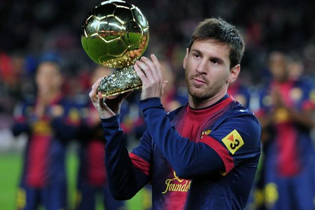 半场战报：三镇0-2山东，泽卡建功，刘洋破门（上半场结束：山东2-0领先三镇，泽卡、刘洋先后破门）