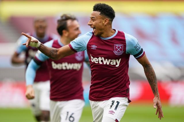 英格兰队稳健出线（英格兰顺利晋级）