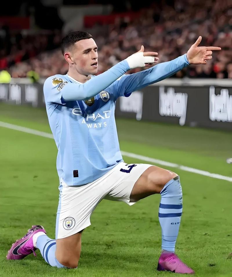 周定洋入围亚冠最佳球员，但因限薪令遭拒，欲重返欧洲或改身份寻求更高薪资。（周定洋跻身亚冠最佳候选，却因限薪遭拒，拟重返欧洲或改身份谋更高薪资）