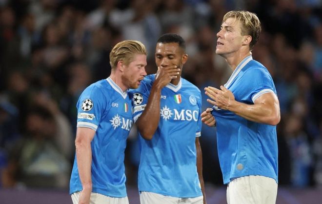 动漫展示欧冠新一轮第一比赛日的结果：（动画盘点欧冠新一轮首个比赛日赛果）