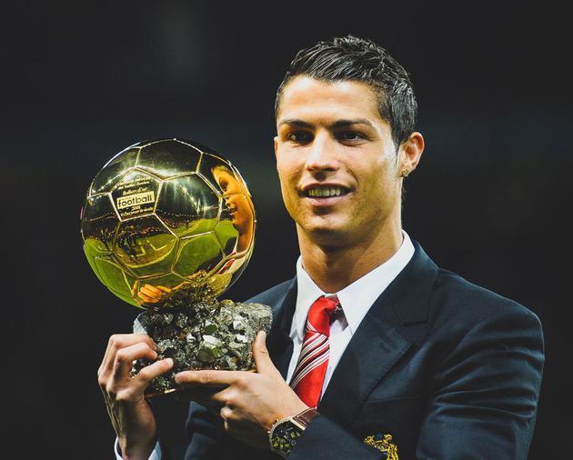 法甲前瞻：巴黎9轮首败后急盼反弹，雷恩四连胜豪言敢打对攻（法甲前瞻：巴黎九轮首败急寻反弹，雷恩四连胜豪言对攻见真章）