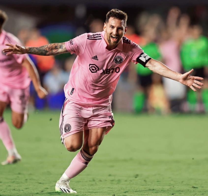 迪马：普利希奇因高烧未随队前往都灵，明日将决定是否出战（迪马济奥：普利希奇高烧未随队赴都灵，能否出战将于明日确定）