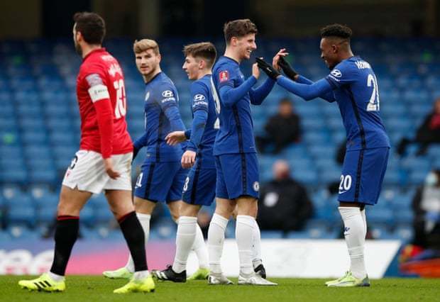 开启留洋之路，徐彬社媒IP地址已显示在英国（徐彬社媒IP显示英国，留洋之旅启程）