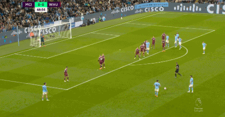 德容恩谈赢切尔西：他们是世俱杯冠军，但我们清楚该如何去踢（德容恩谈胜切尔西：对手是世俱杯冠军，我们清楚该如何应对）